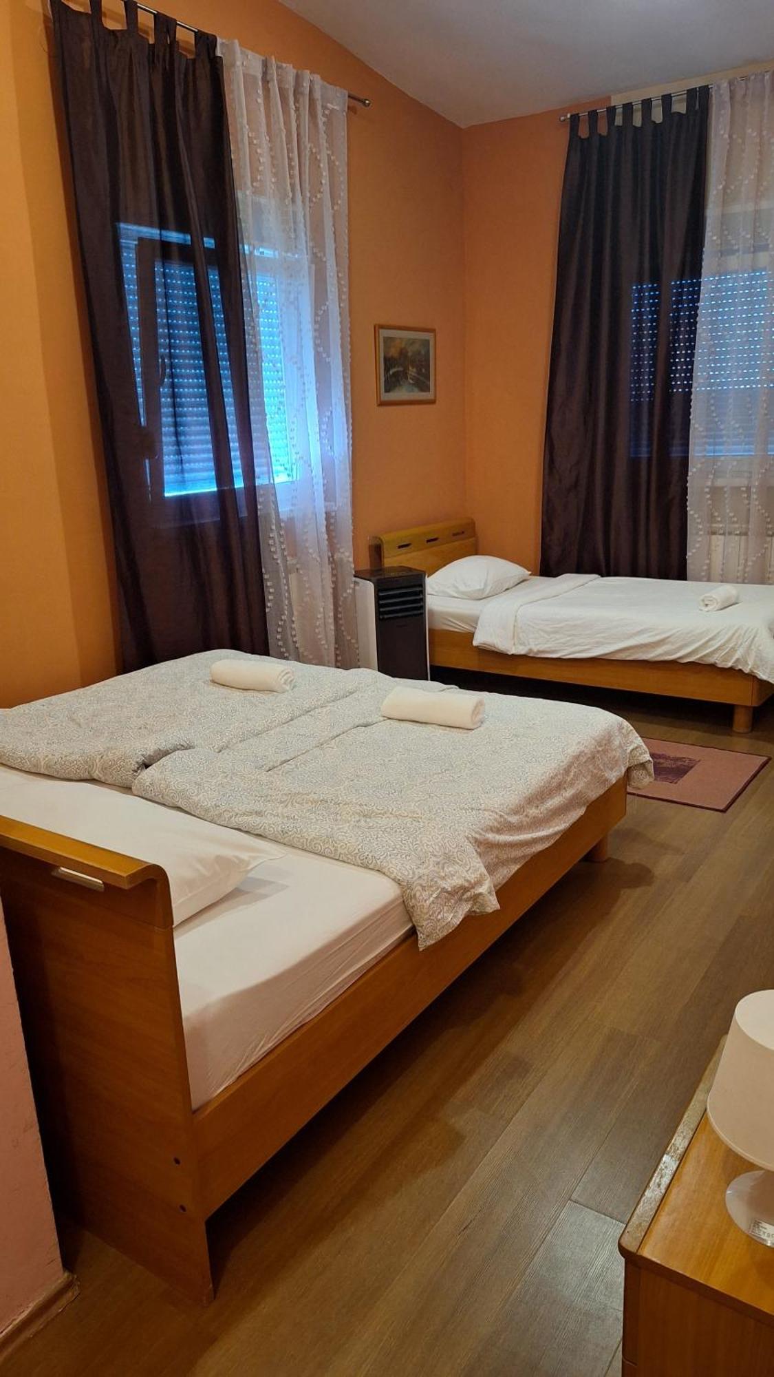 Guest House Sv. Nikola Dugo Selo Екстериор снимка
