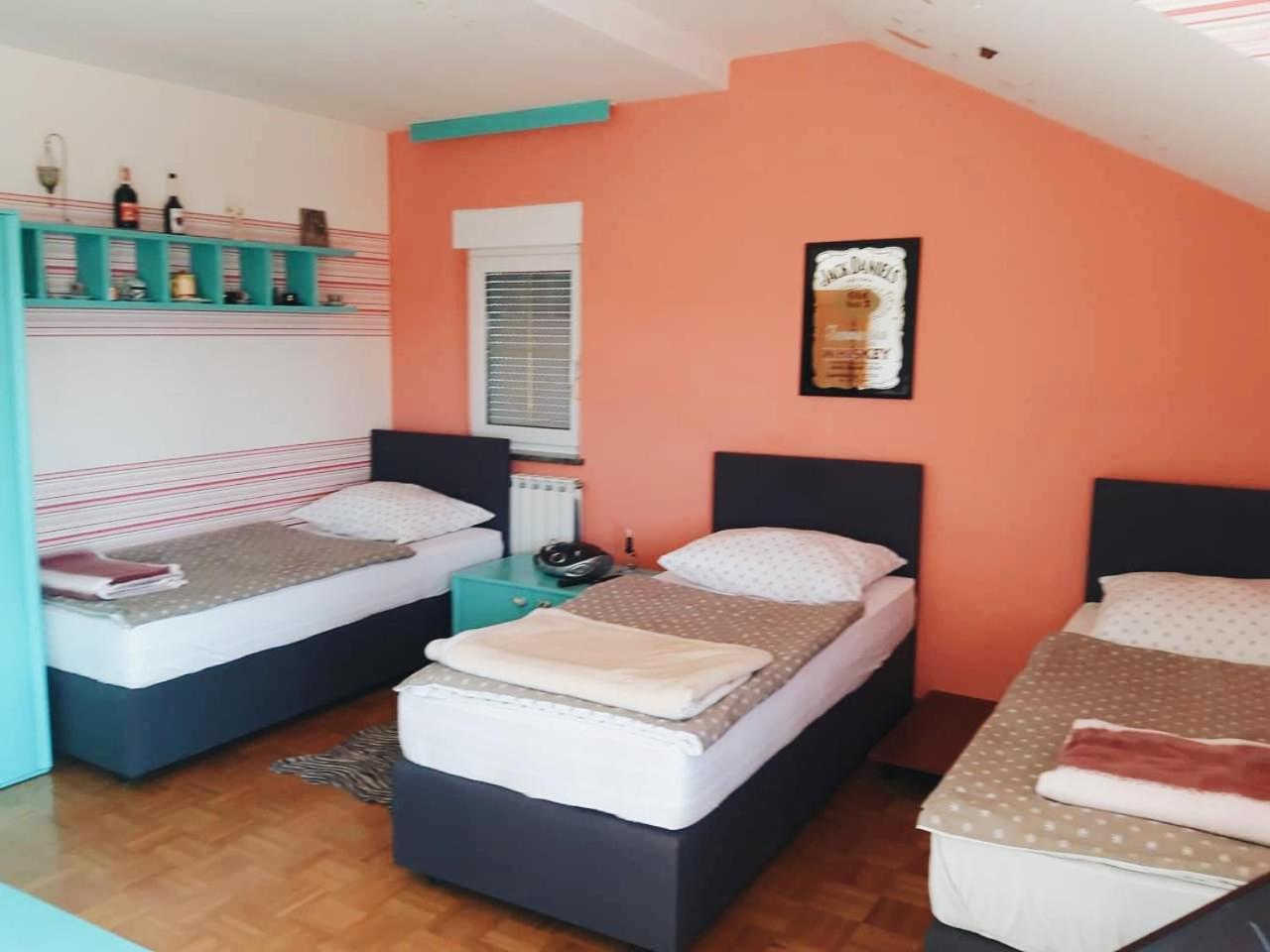 Guest House Sv. Nikola Dugo Selo Екстериор снимка