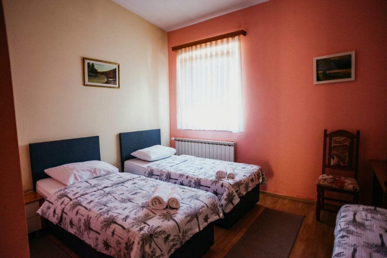Guest House Sv. Nikola Dugo Selo Екстериор снимка