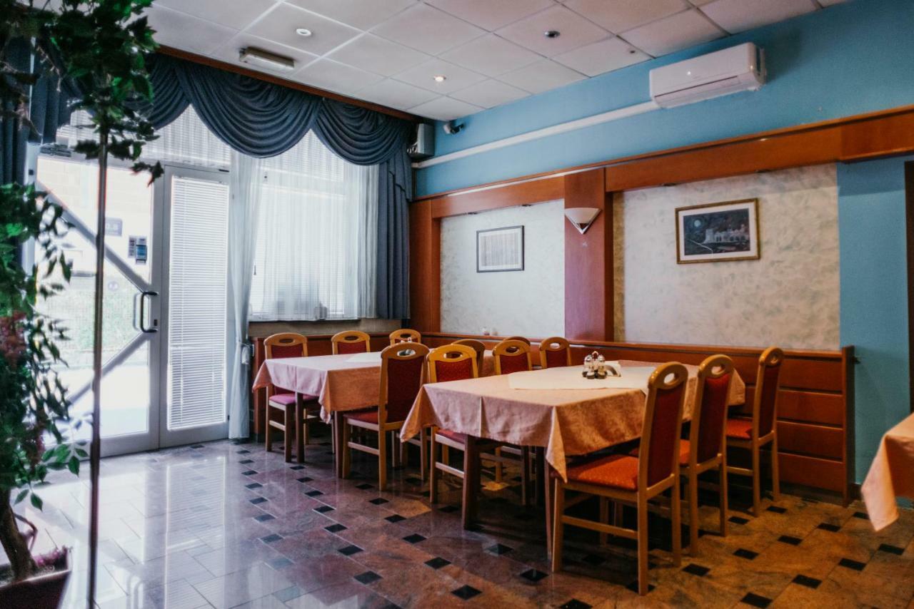 Guest House Sv. Nikola Dugo Selo Екстериор снимка